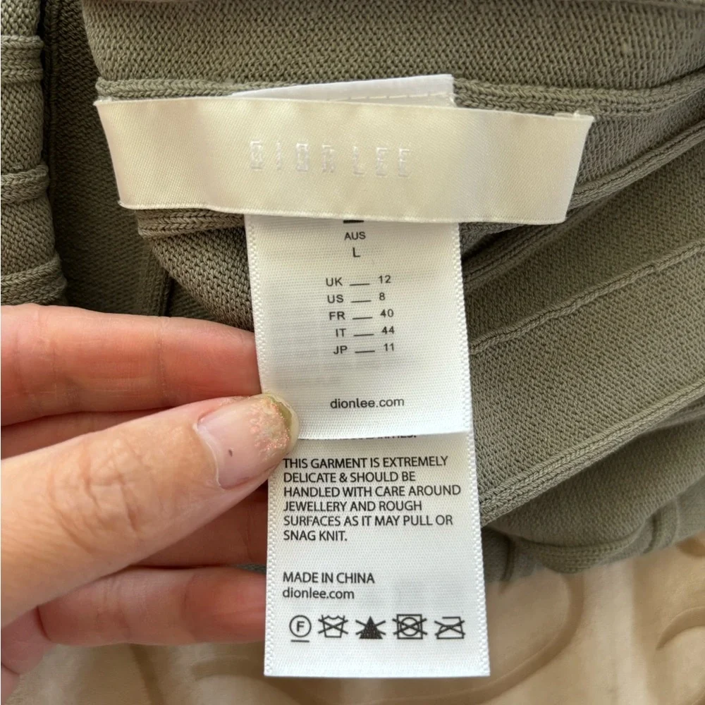 Dion Lee gray sleeve dress - Picture 4 of 9